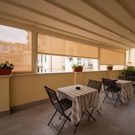 Affittacamere E Appartamenti - Rent Rooms And Apartments Le Camere Nel Corso - Adults Only La Spezia Exterior foto