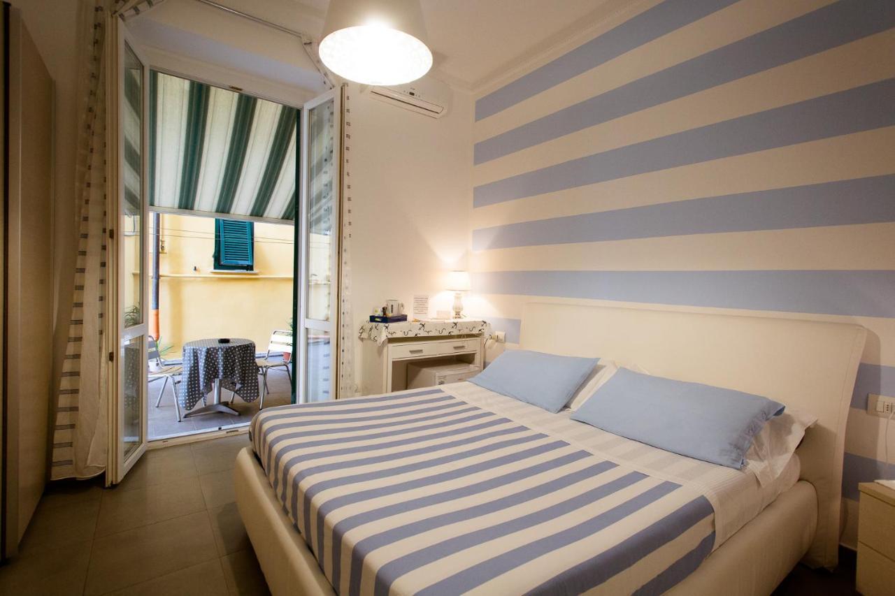 Affittacamere E Appartamenti - Rent Rooms And Apartments Le Camere Nel Corso - Adults Only La Spezia Exterior foto